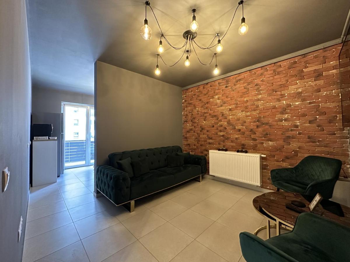 Elisio - Bricks Apartment Brasov Exterior photo